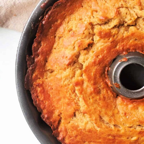 Banana-Bread-Bundt-Cake