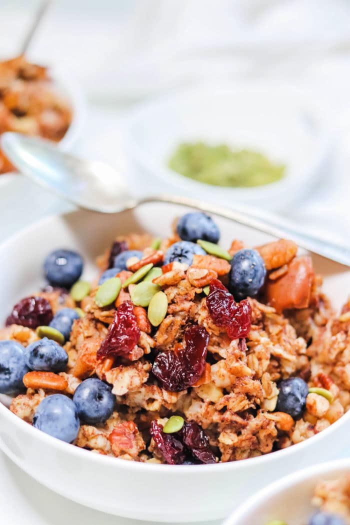 Crock-Pot Coconut Cinnamon Oatmeal with Dates