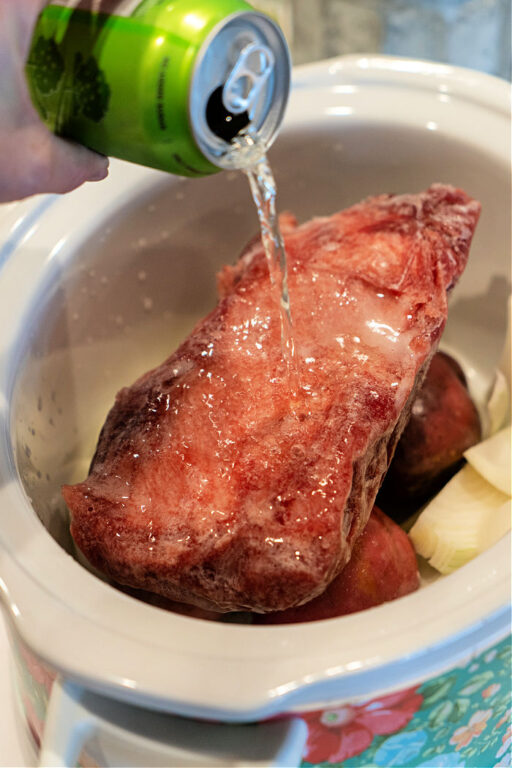 How to Cook Frozen Corned Beef in Crock Pot Slow Cooker