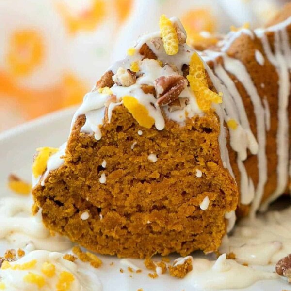 easy-gingerbread-pumpkin-bundt-cake