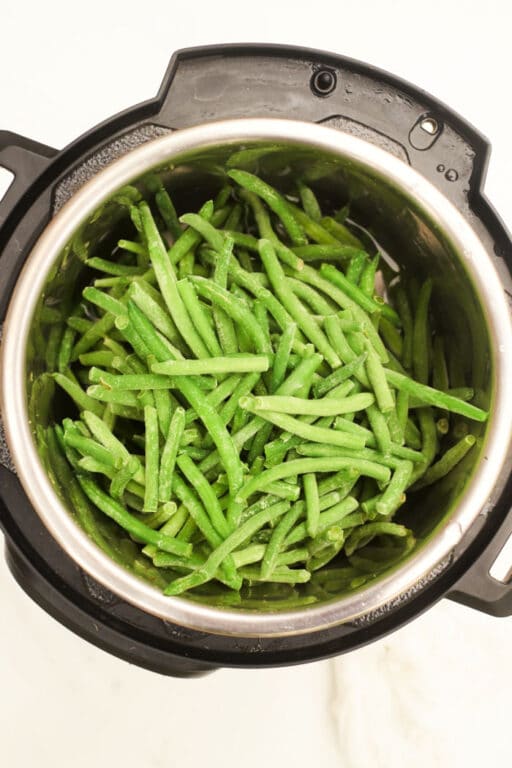 How to Cook Frozen Green Beans in Instant Pot, Microwave, Oven