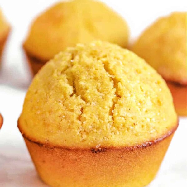 Cornmeal-Muffins