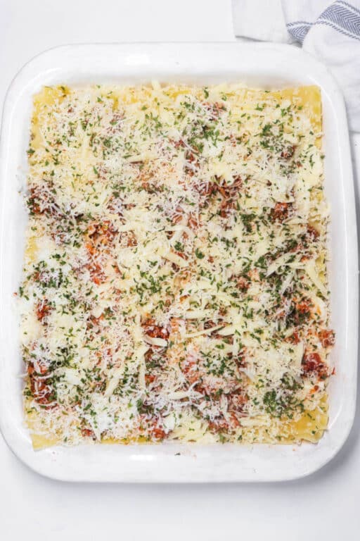 How to Make Lasagna Step by Step with Pictures for Beginners