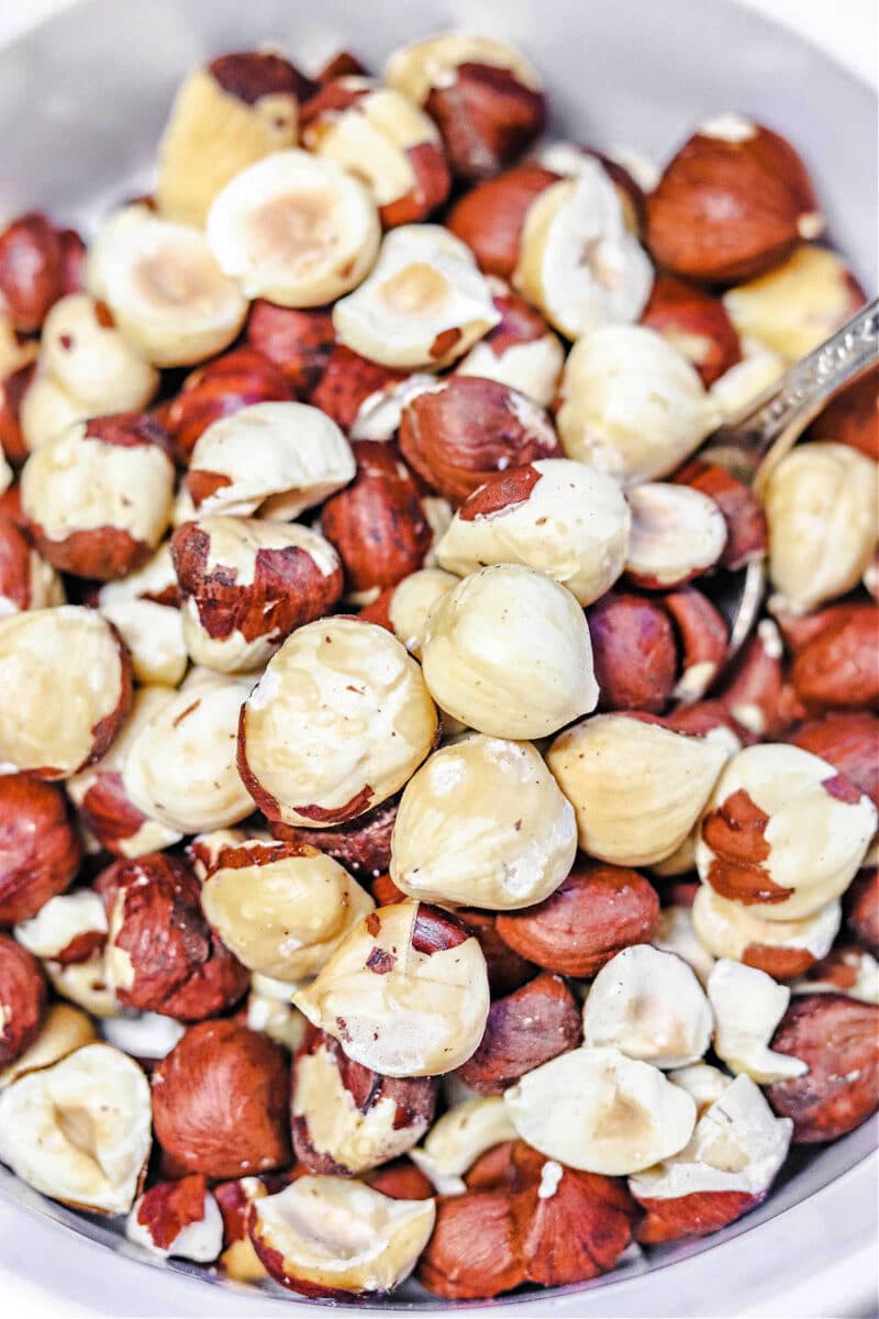 How to Roast Hazelnuts in Oven without Shell