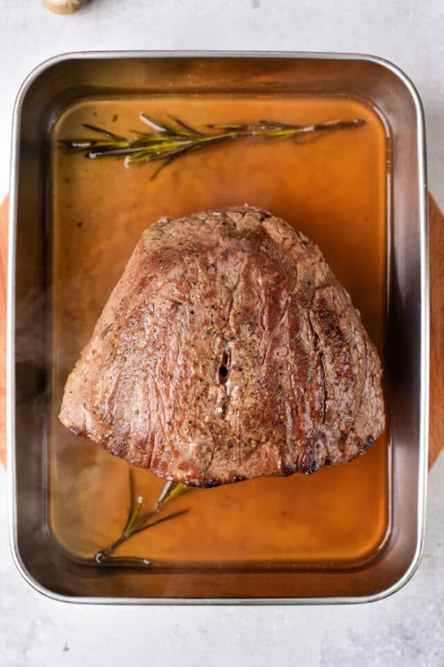 Super Bowl Roast Beef Sliders with Hawaiian Rolls & Horseradish