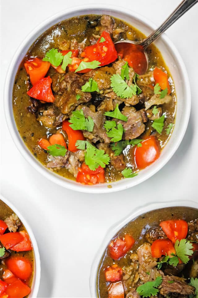 How to Make Oxtail Curry on Stove - Easy Jamaican Oxtails Recipe