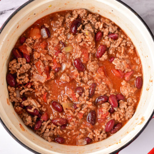 Easy Dutch Oven Chili Recipe - Stovetop Chili with Beans or Not