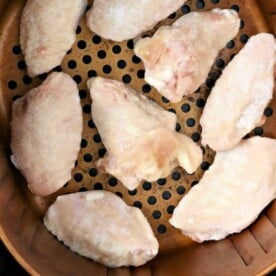 Frozen Chicken Wings in Air Fryer