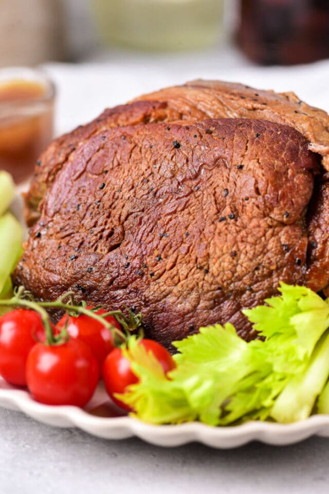 How to Cook Beef Roast Shoulder in the Oven to Fork Tender