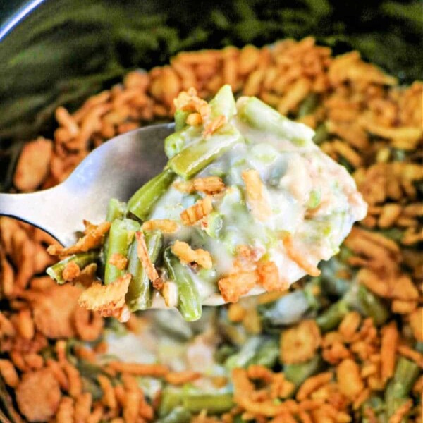 Slow-Cooker-Green-Bean-Casserole