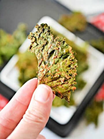 How to Make Kale Chips in the Oven