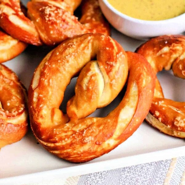 homemade soft pretzels