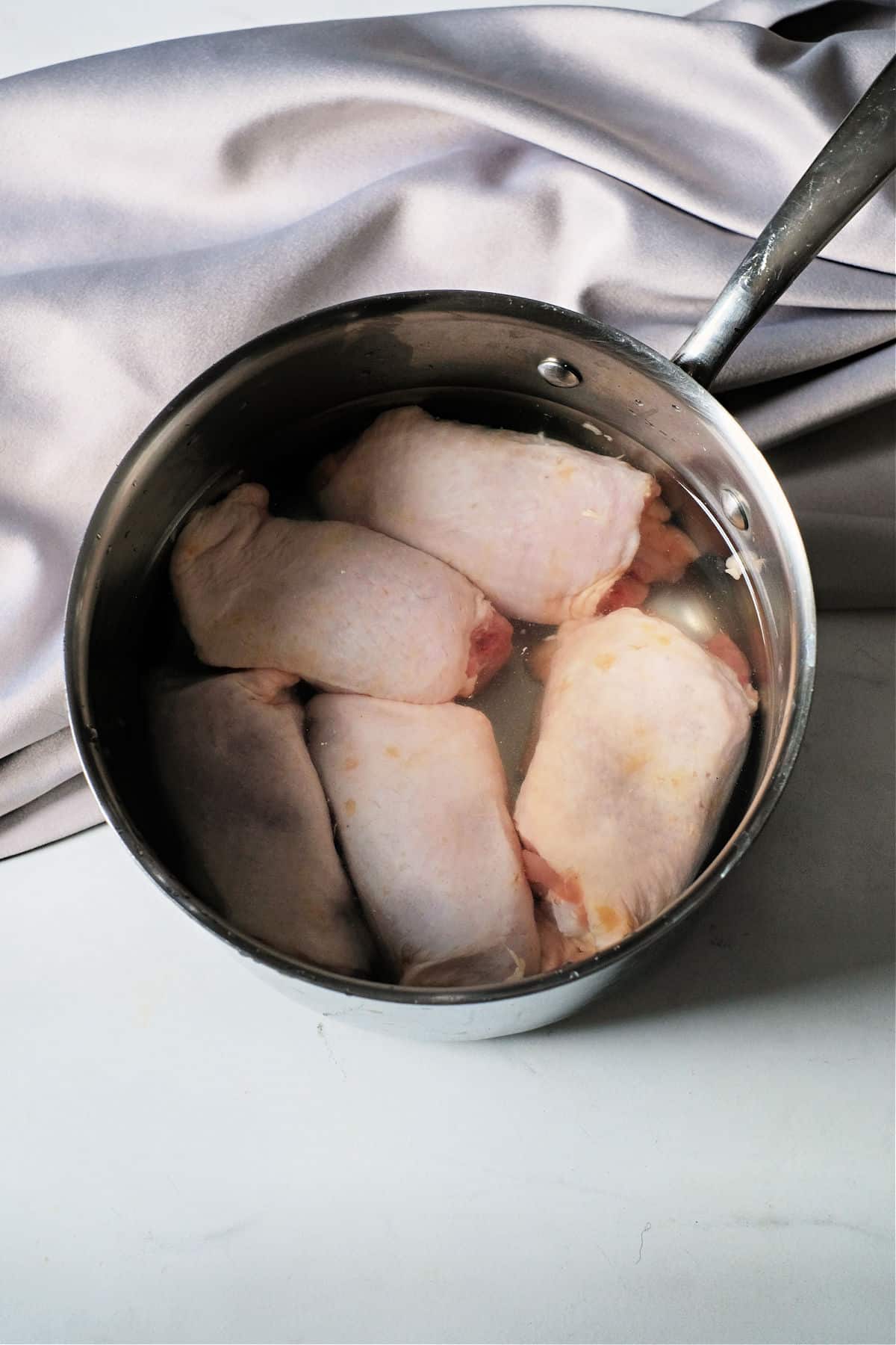 can-you-boil-frozen-chicken-breasts-thighs-to-shred-or-for-soup