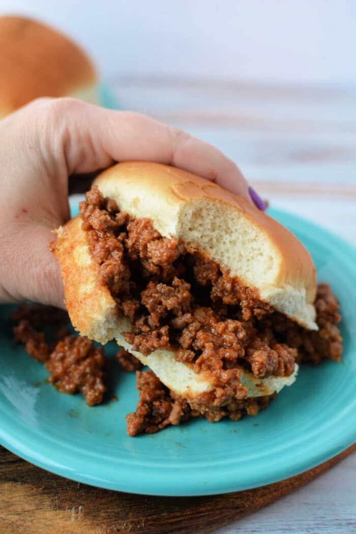 Slow Cooker Ground Turkey Sloppy Joes