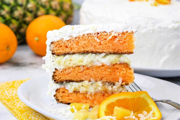 Hawaiian Cake with Pineapple and Coconut