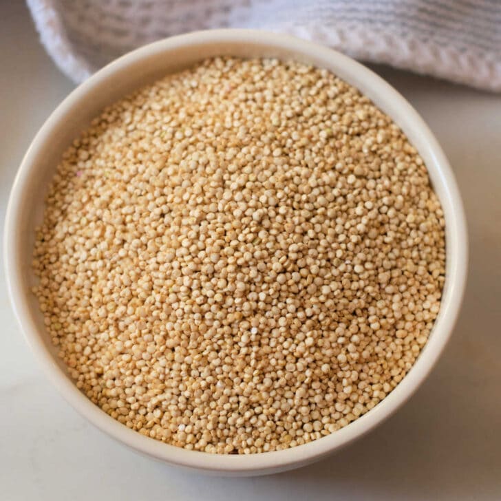 How Long to Cook Quinoa in Rice Cooker, Crockpot, Instant Pot