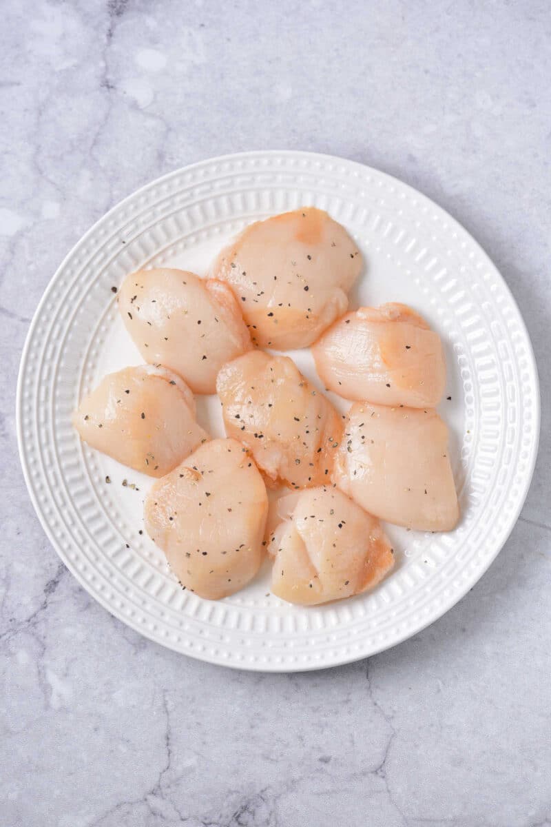 How Long to Cook Scallops Pan Seared, on Stove, Oven, Air Fryer