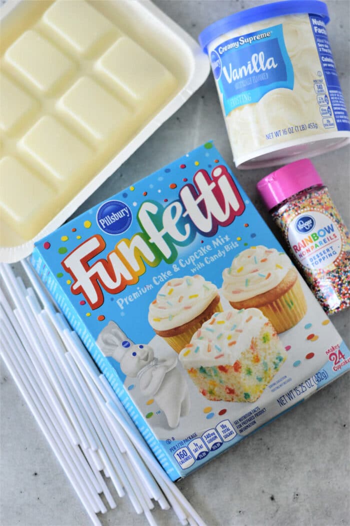 3 Ingredient Funfetti Cake Pops (using a box of cake mix) - Basics with  Bails