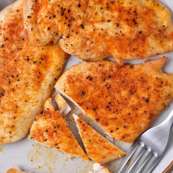 How Long to Cook Sliced Chicken Breast in Oven