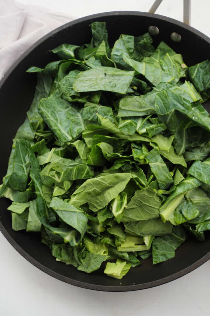 How Long to Cook Collard Greens on Stove, Slow Cooker, Oven