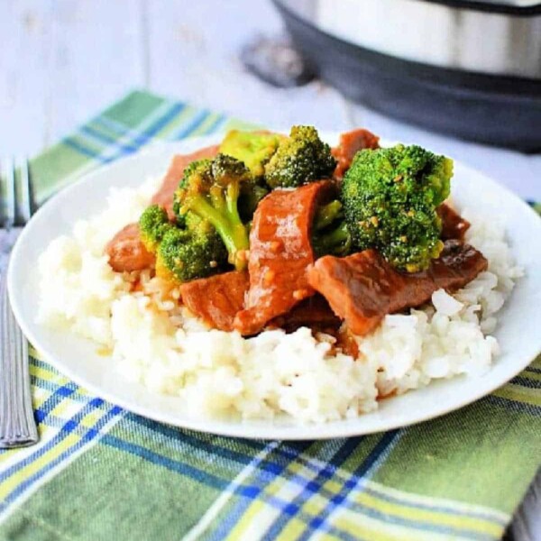 Pressure-Cooker-Beef-and-Broccoli