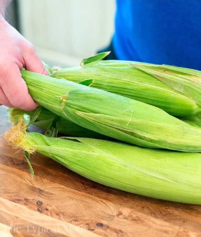 how-to-cook-corn-on-the-cob-in-microwave