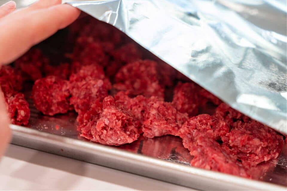 how long to cook ground beef in oven at 375