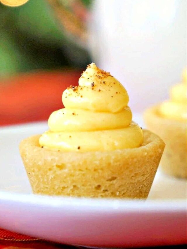 How to Make Cups Out of Cookies · The Typical Mom