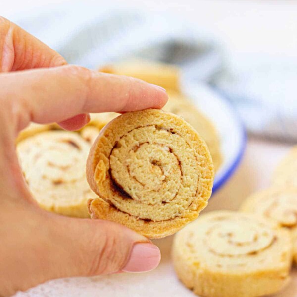 Cinnamon Biscuits