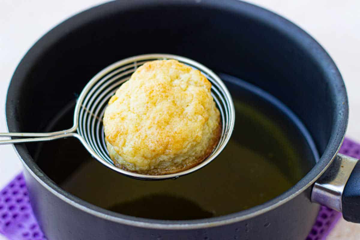 Fried Biscuits and Gravy How to Deep Fry Biscuits in a Pan
