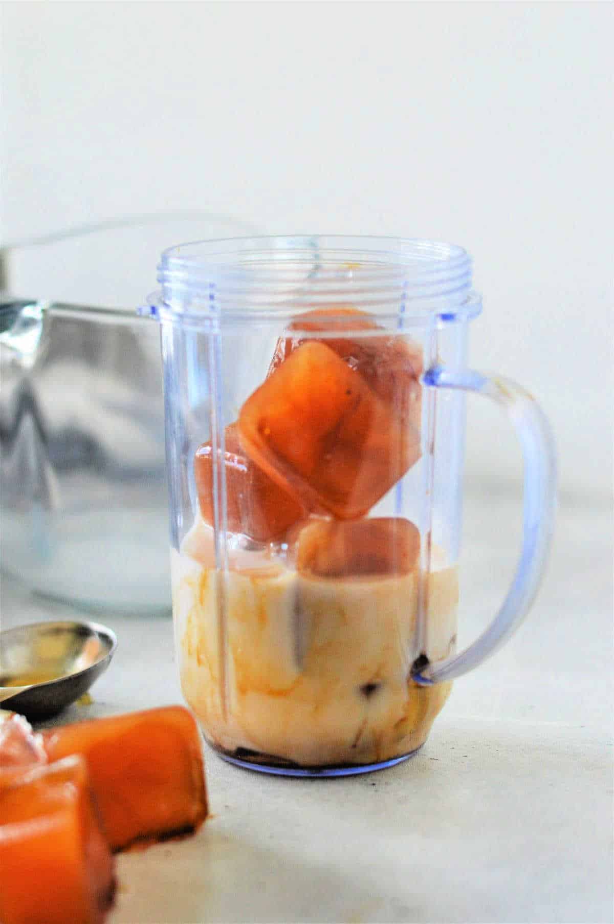 How to Froth Cold Milk with Hand Frother to Make Cold Foam