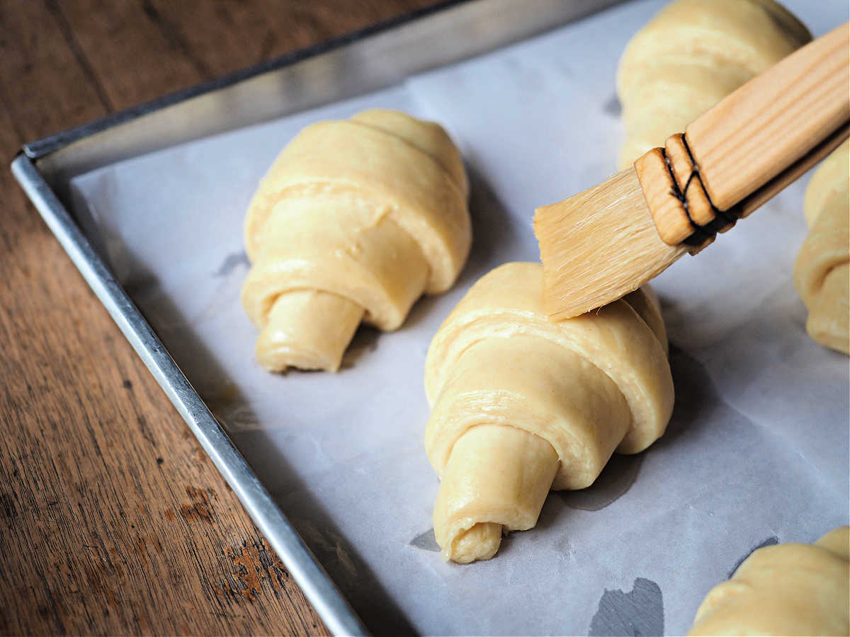 How to Make Egg Wash Egg Wash Recipe Pastries and Chicken