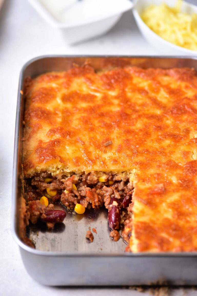 Jiffy Chili Cornbread Casserole (with Ground Beef)