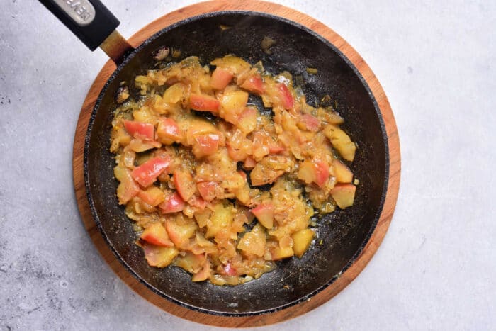 apple stuffing for pork