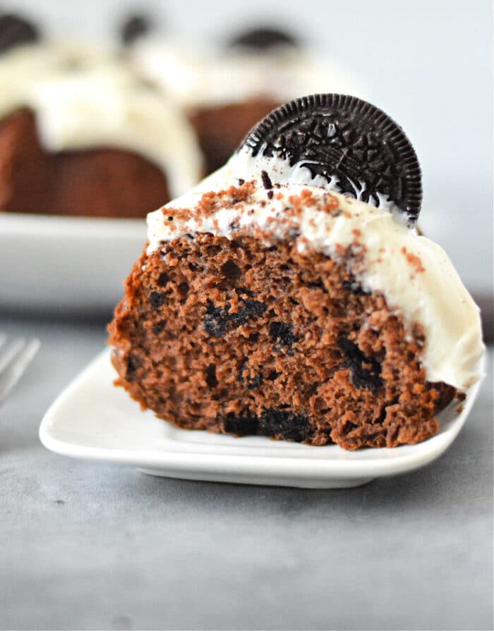 Oreo Bundt Cake