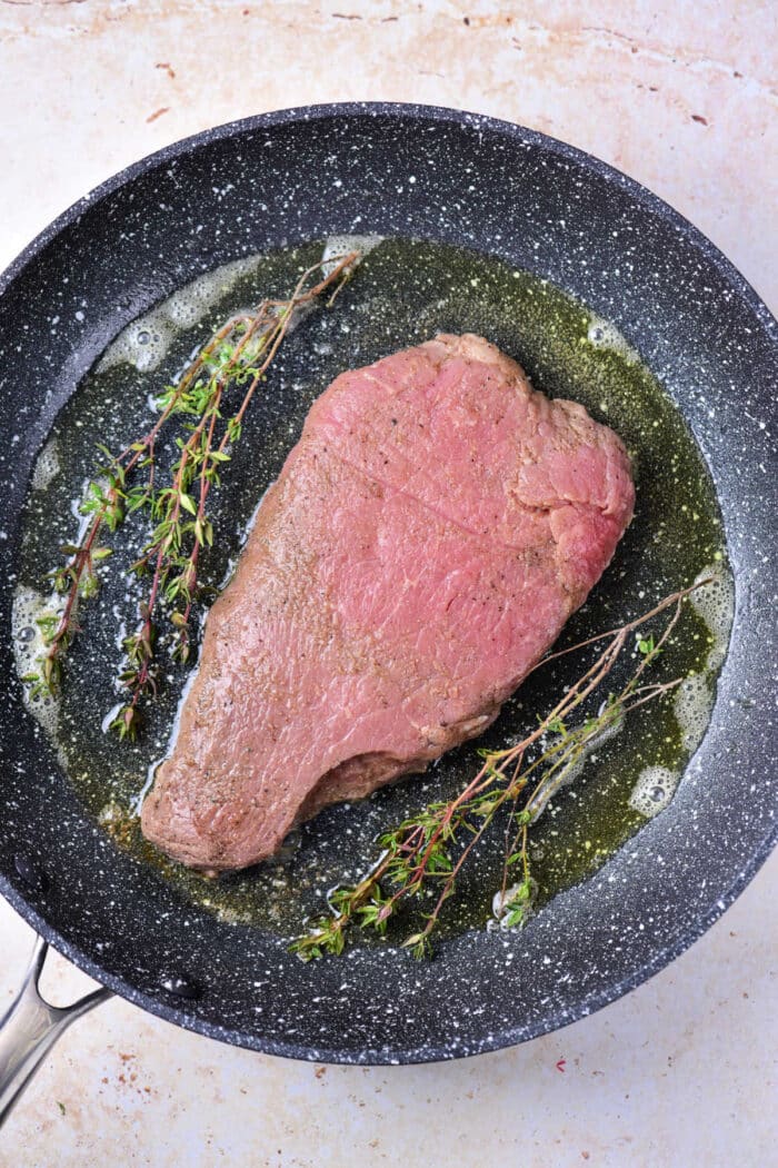 How to Cook Chuck Steak on Stove