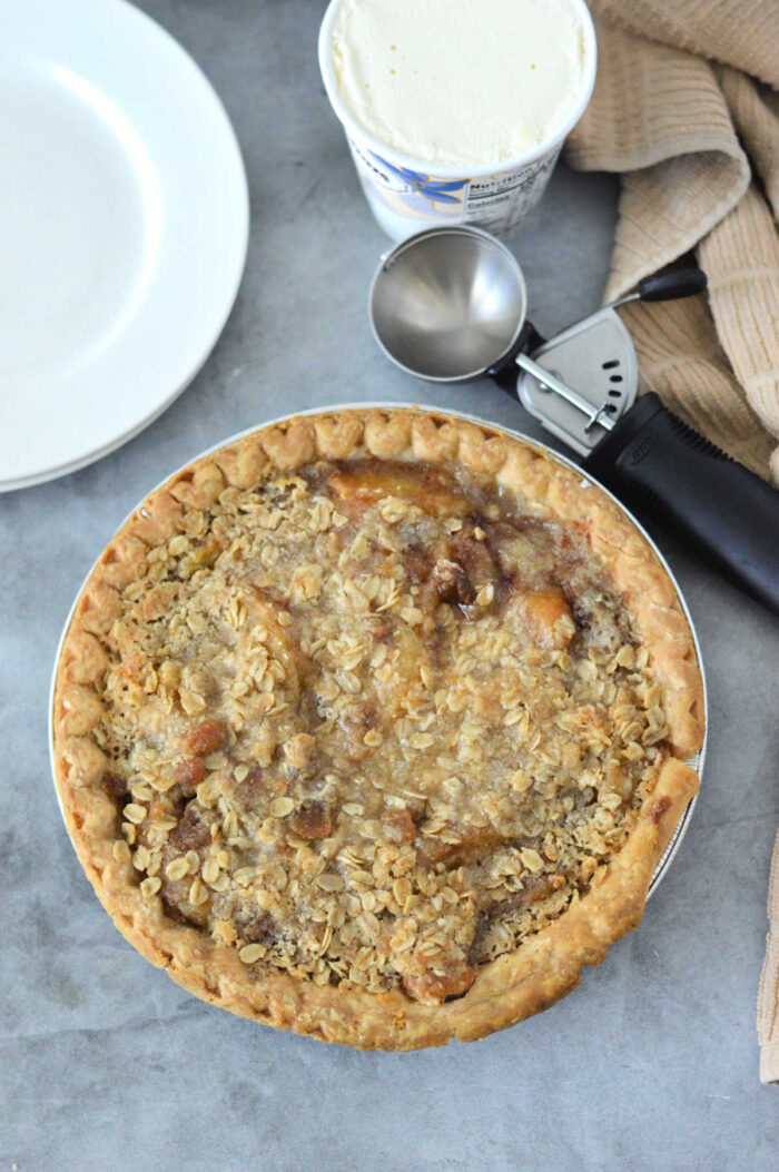 How to Make Peach Cobbler with Canned Peaches