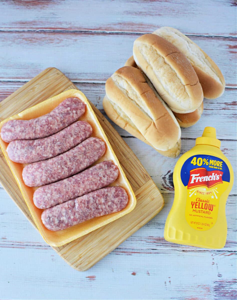 How Long to Boil Brats - Boiled Brats on Stove - Bratwurst Boil