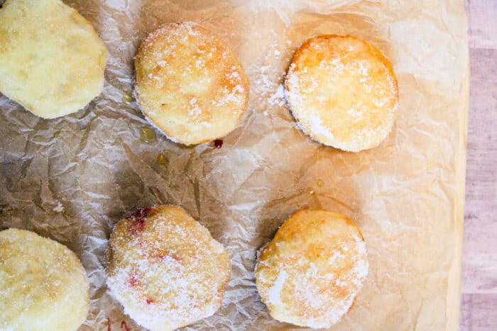 biscuit donuts jelly filled