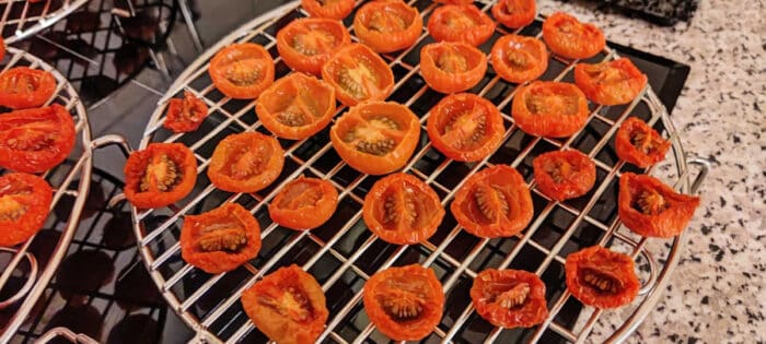 dehydrate tomatoes in Ninja Foodi