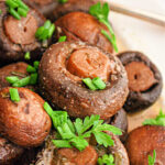 baby bella mushrooms slow cooker